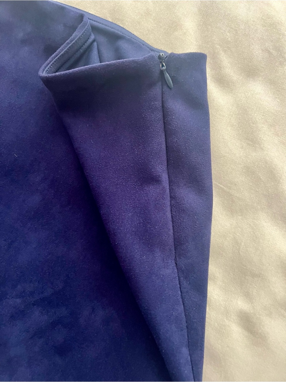 Aqua Faux Suede Navy Scalloped Mini Skirt, Size Large - Picture 4 of 13